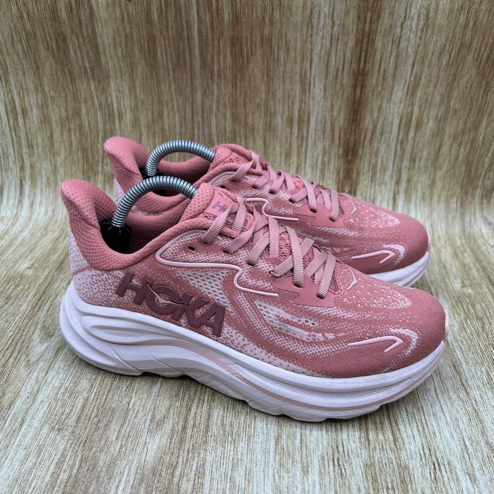Hoka One One Clifton 10 Women's Size 6 Blush Rose Latte Shoes 1162031 BHRS